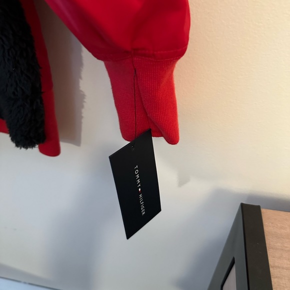 Tommy Hilfiger NFL Kansas City Chiefs Jacket - Picture 6 of 8